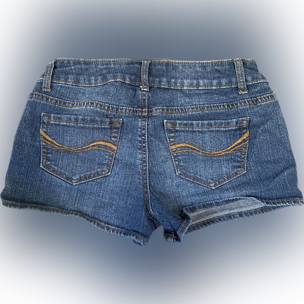 SO Jean shorts